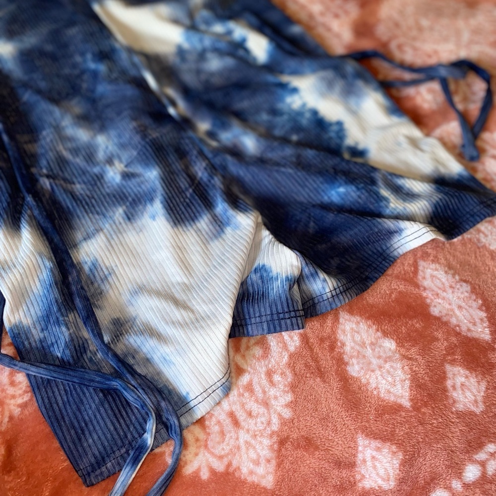 Blue and white tie dye print dress